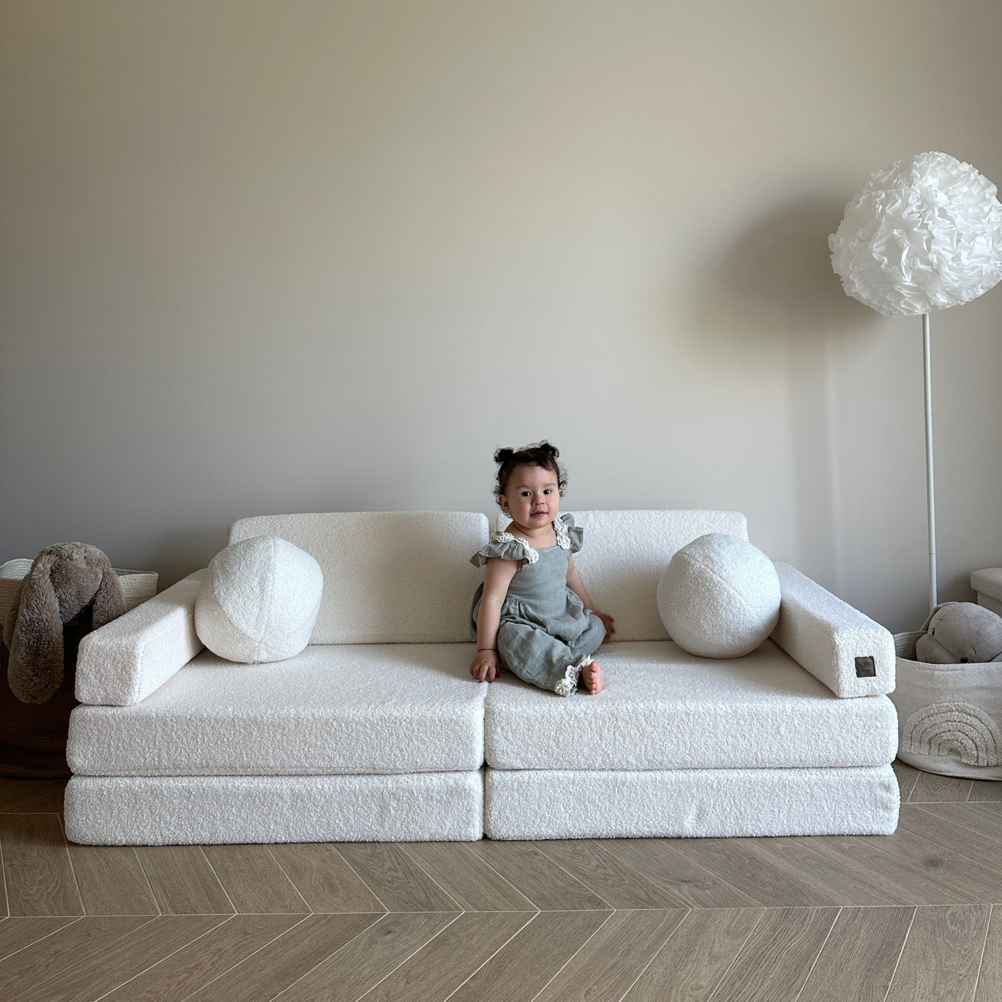 Soffi Boucle sofa modułowa dla dzieci do zabawy Modułowa sofa dla dzieci do zabawy Soffi Boucle kremowa - miękka i bezpieczna